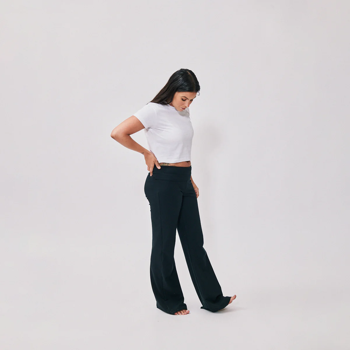 Cotton Cropped Tee - Image 28